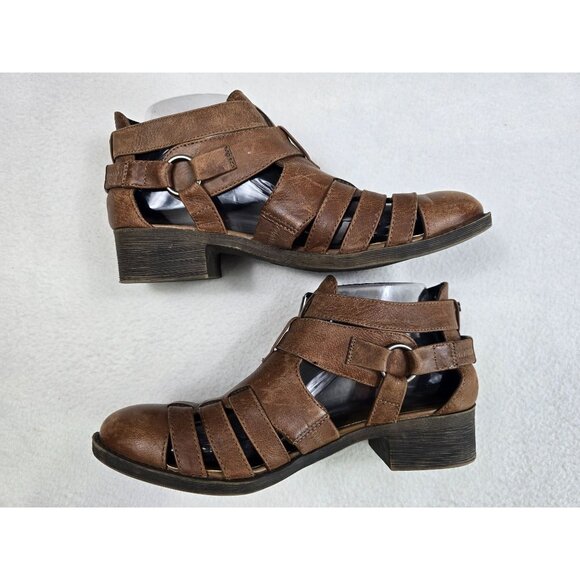 Treasure & Bond Womens Size 6.5 Faux Leather Strappy Ankle Boots Stacked Heel - Picture 3 of 7